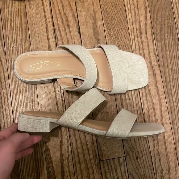 Last Call ‼️‼️JOIE Square Toe Sandals - Picture 2 of 4